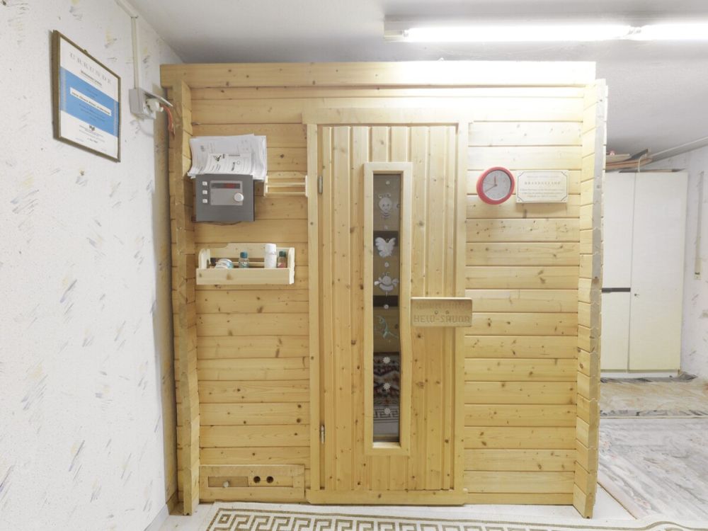 Genügend Platz für die ganze Familie - großzügige  Haus-im-Haus -Eigentumswohnung bei Bad Windsheim (20)