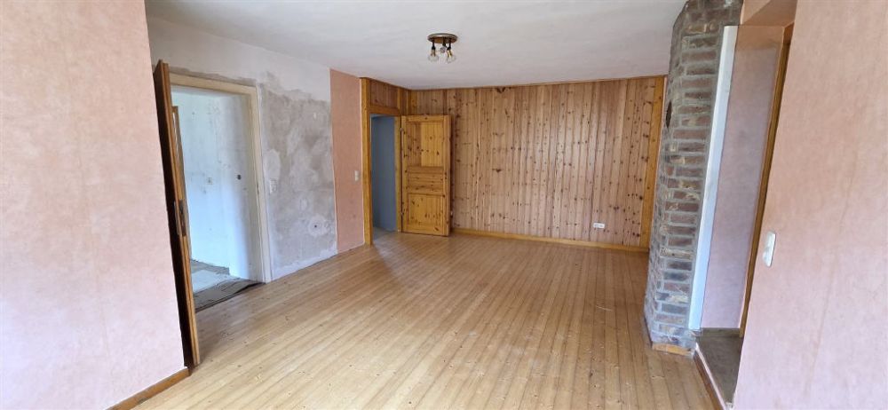 Altes erhalten - Altes neu gestalten!! Ihr neues Projekt mit Platz und rustikalem Charme... Ehem. Gasthaus...