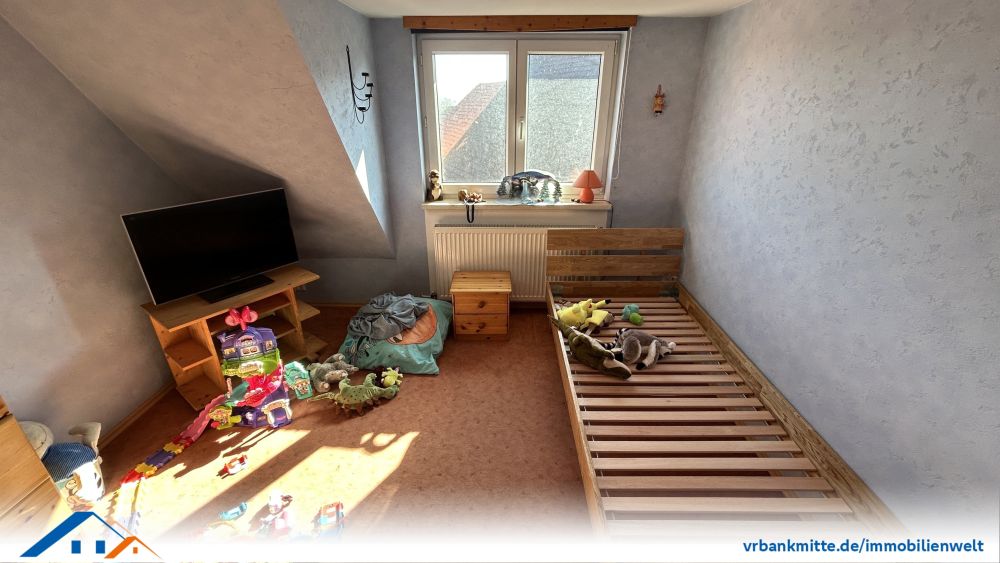 Charmantes Wohnhaus mit großzügigem Grundstück und vielseitiger Scheune