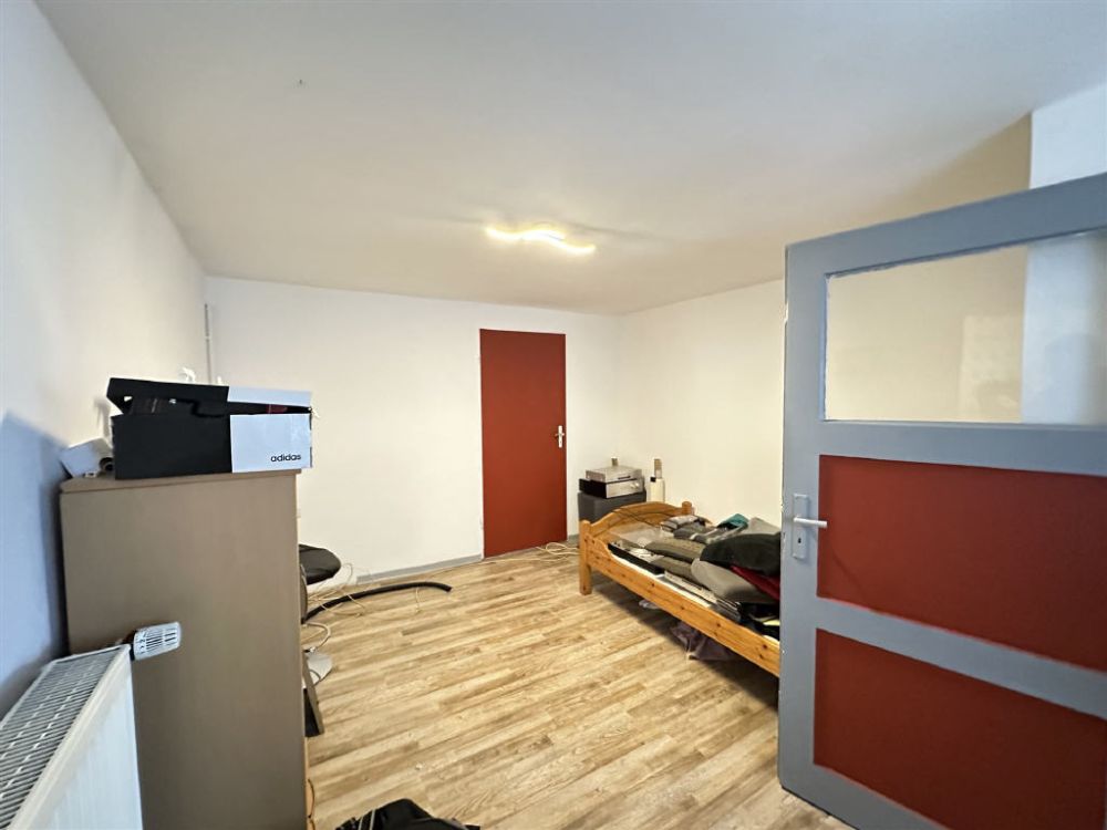 Einfamilienhaus mit Scheune und schönem Garten!