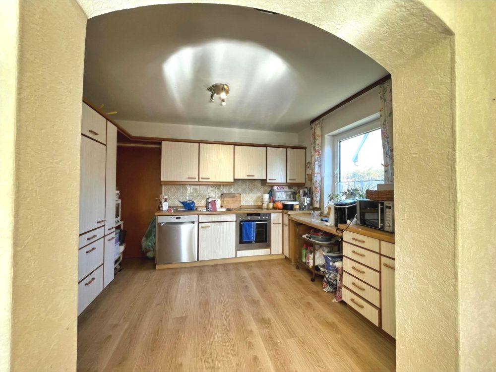 FLEXIBLES 2-FAMILIENHAUS IN ORTSRANDLAGE