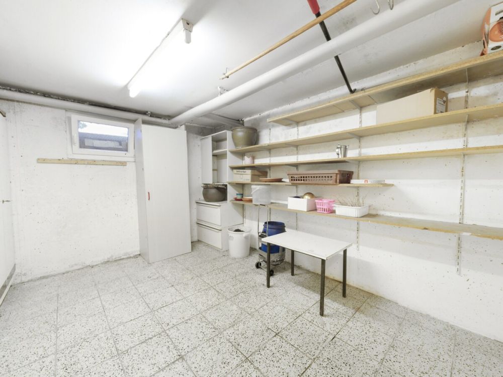 Genügend Platz für die ganze Familie - großzügige  Haus-im-Haus -Eigentumswohnung bei Bad Windsheim (21)