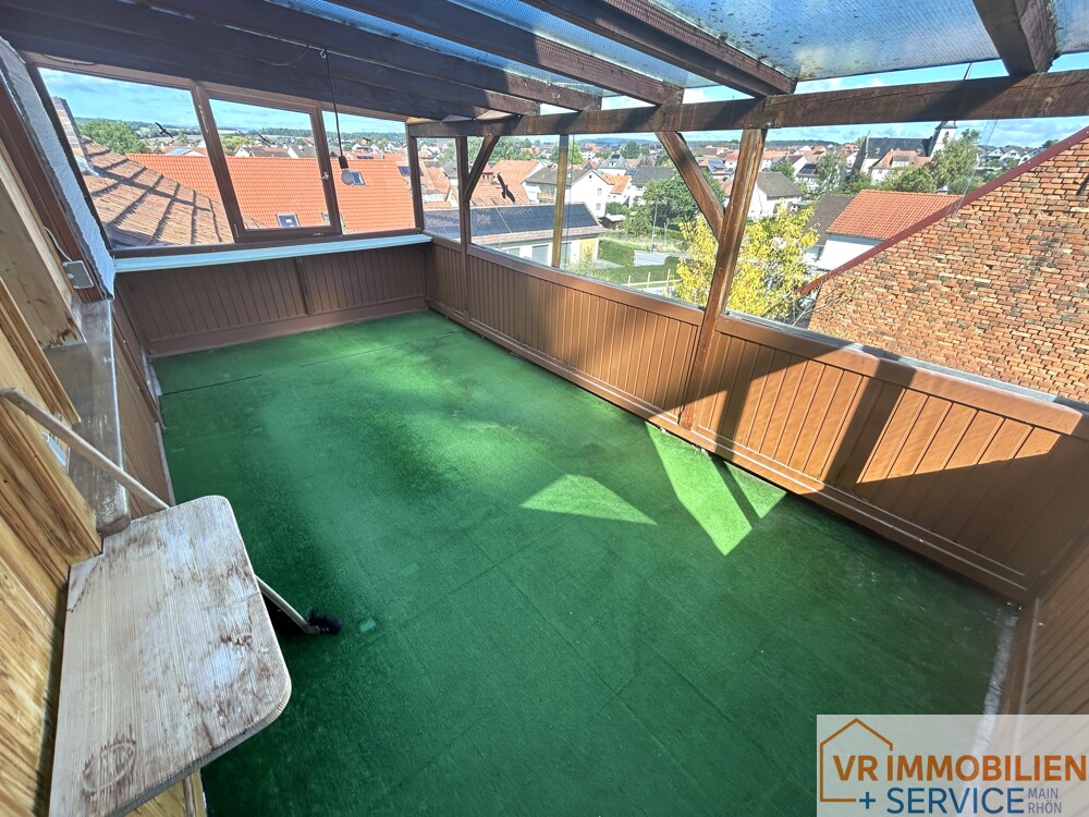 Mehr als nur vier Wände! - Einfamilienhaus mit Nebengebäude, Doppelgarage & Garten in 97618 Wollbach!