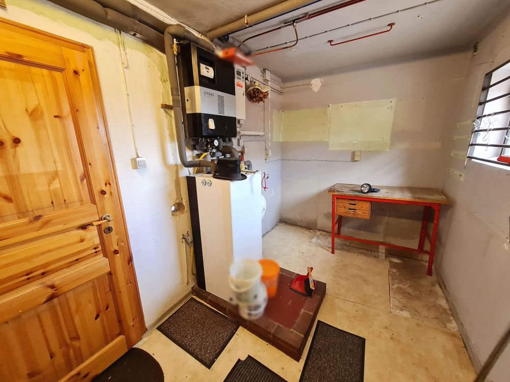 Großzügiges EFH samt liebevoll angelegtem, gepflegten Grundstück in Behrendorf