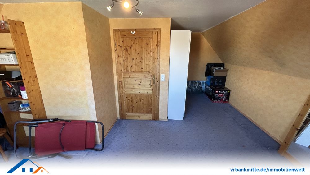 Charmantes Wohnhaus mit großzügigem Grundstück und vielseitiger Scheune