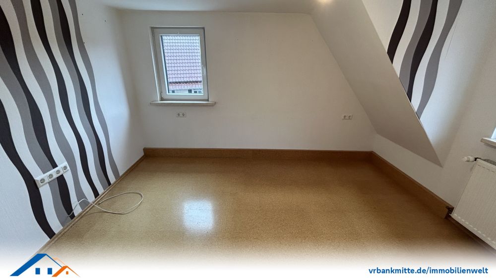 Charmantes Wohnhaus mit großzügigem Grundstück und vielseitiger Scheune