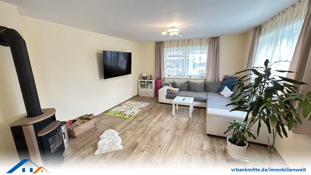 Neuwertiges Einfamilienhaus mit einladender Veranda erwartet Sie als neuen Besitzer!