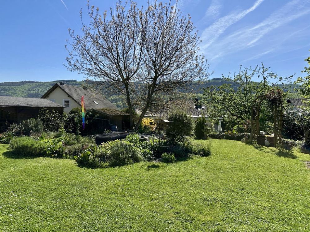 Gepflegter Bungalow mit zusätzlicher Vermietungsoption