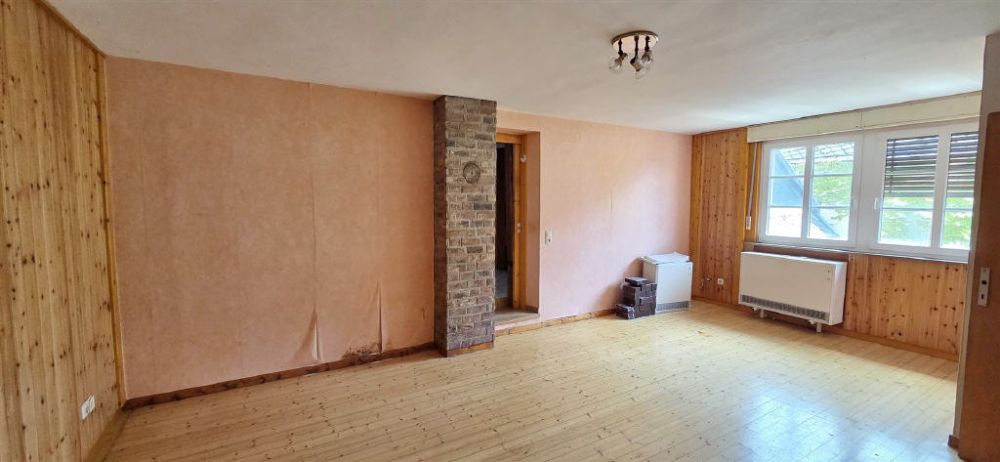 Altes erhalten - Altes neu gestalten!! Ihr neues Projekt mit Platz und rustikalem Charme... Ehem. Gasthaus...