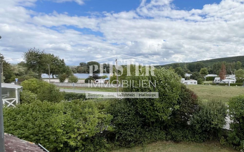 Großzügiges Zweifamilienhaus in idyllischer Lage am Ebinger See