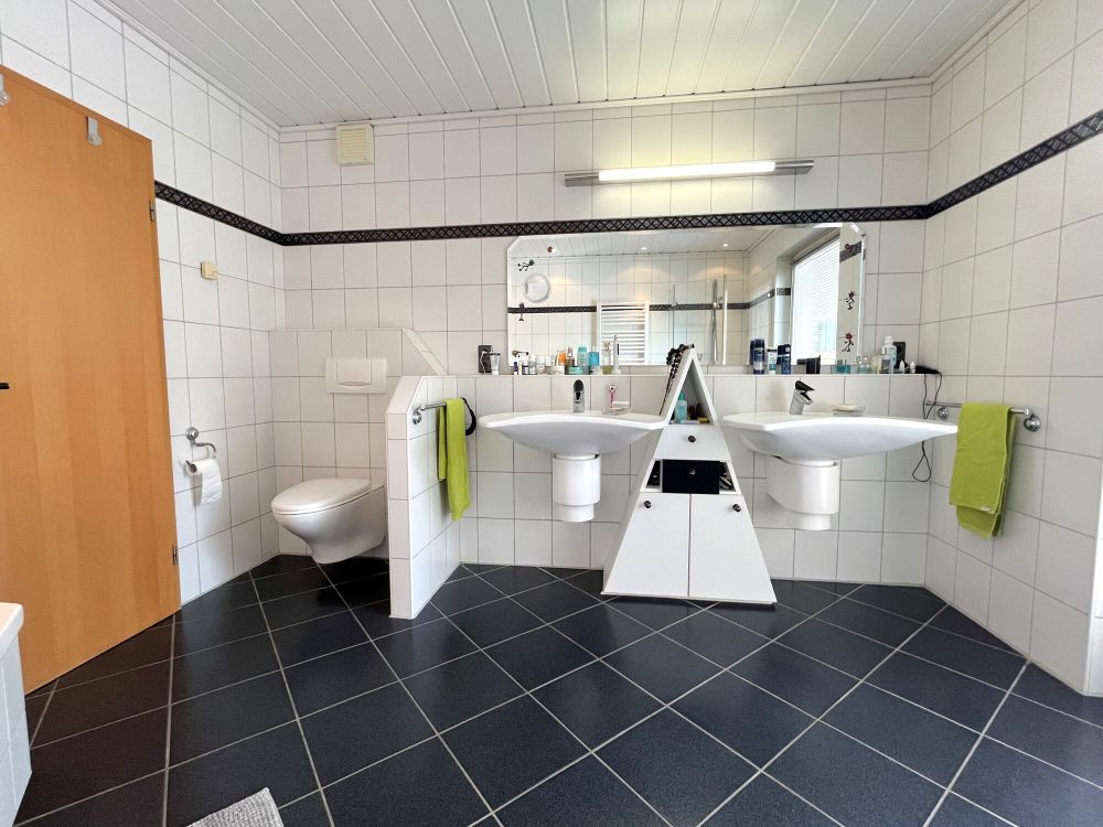 Heimkommen & Wohlfühlen in beliebter Lage von Burgsteinfurt!
Großes Einfamilienhaus mit tollen Extras