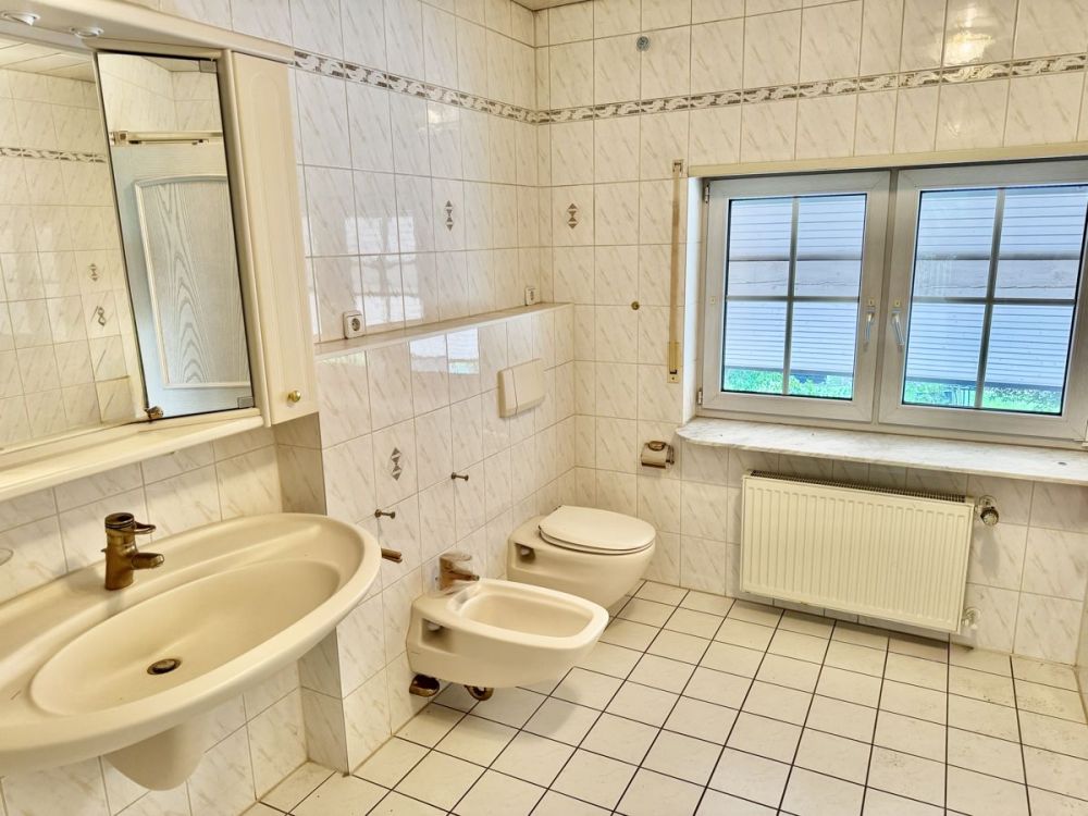 Einfamilienhaus in ruhiger und idyllischer Lage
- Ein Zuhause mit Herz in bester Lage von Rodgau -