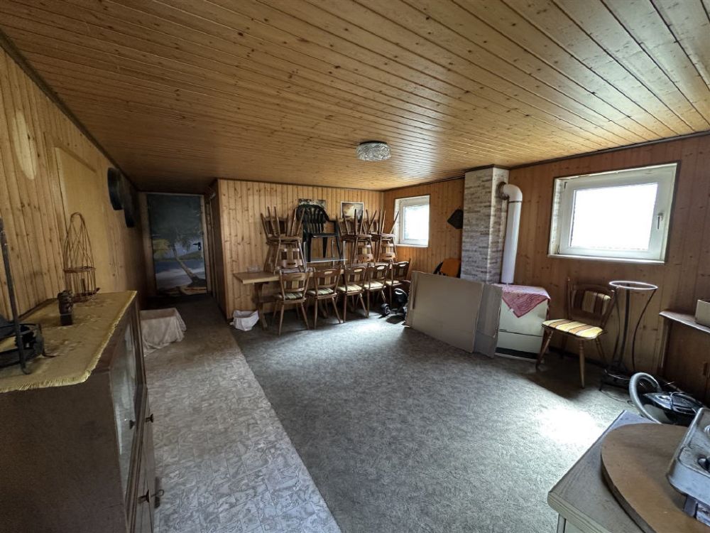 Historisches Einfamilienhaus mit schönem Grundstück