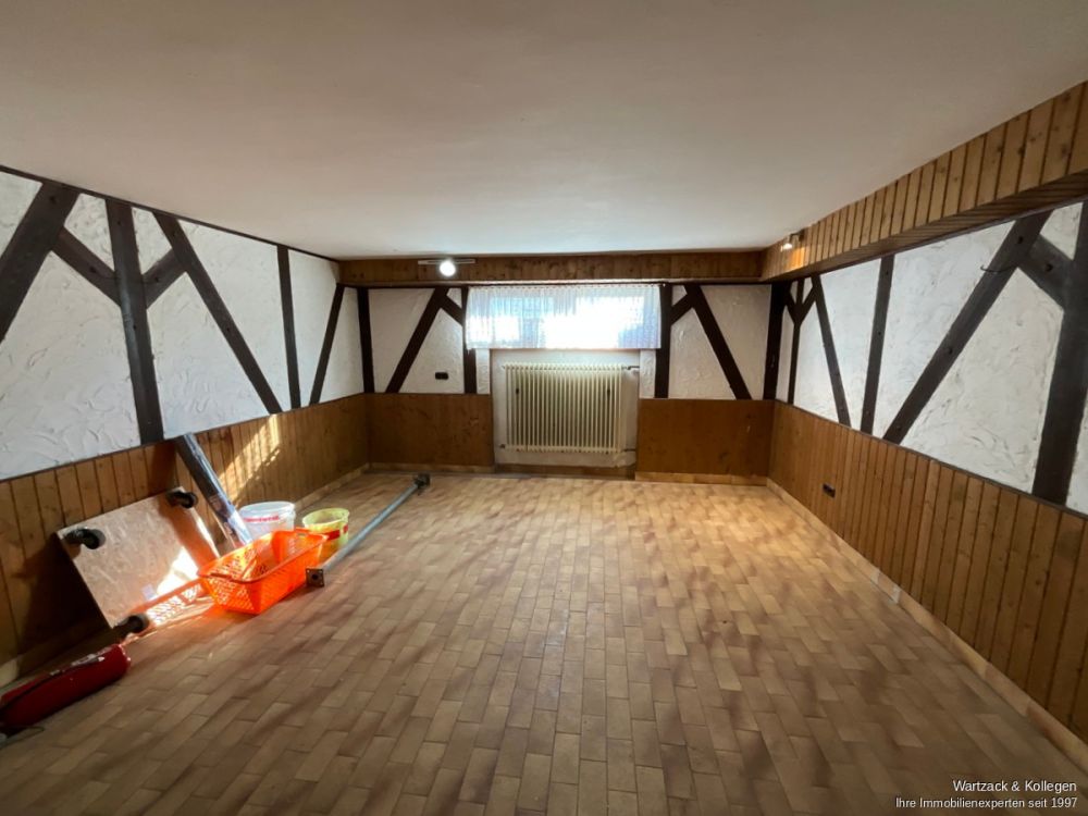 Familienschatz!
Ein- bis Zweifamilienhaus 
in Postbauer-Heng (Kemnath)