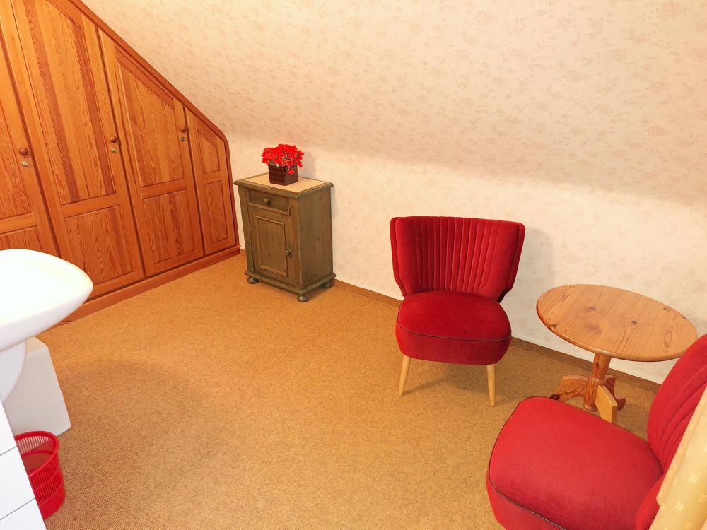 EFH in ruhiger Lage nahe dem Ortskern von Sankt Peter-Dorf