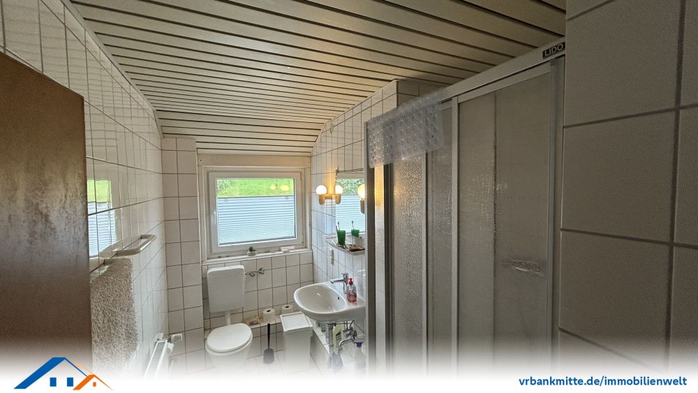 Hochwertig ausgestattetes Einfamilienhaus im Grünen sucht neuen Besitzer!