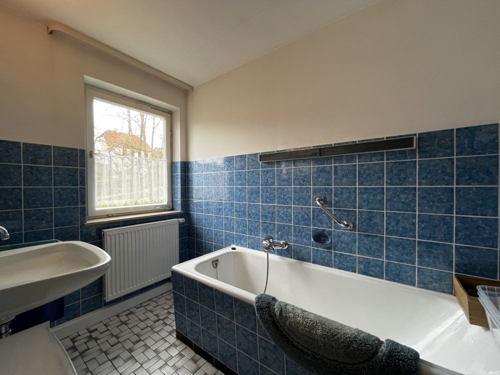 Großzügiges Wohnen in ländlichem Umfeld mit genügend Platz für die ganze Familie und deren Hobbys!