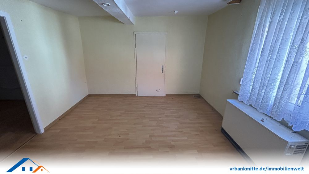 Wohn-Duo: Zwei Häuser mit Zusatzgrundstücken in Weißenborn