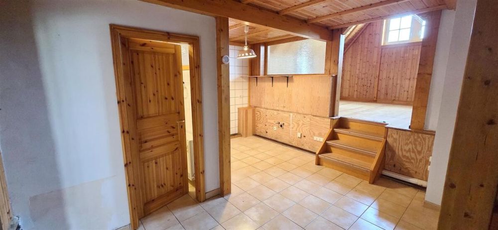 Altes erhalten - Altes neu gestalten!! Ihr Projekt mit Platz und rustikalem Charme.. Ehem. Gasthaus. (24)