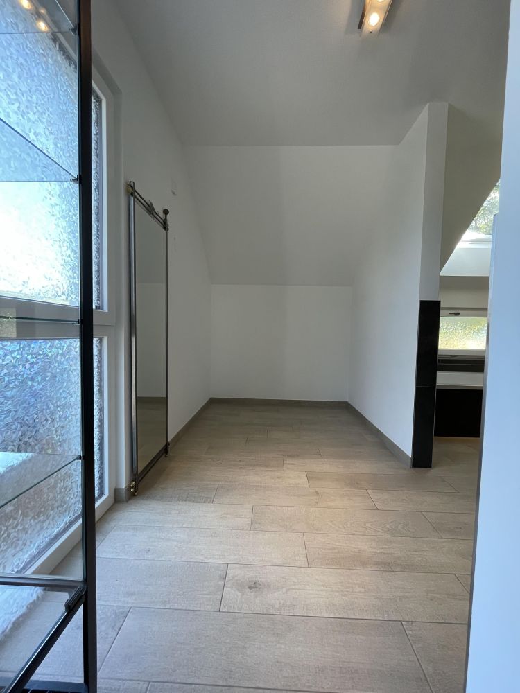 FREI: NEUWERTIGES MARKEN-FACHWERK-HAUS