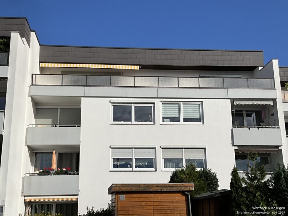 4-Zimmer-Penthouse mit traumhafter Dachterrasse in Wendelstein-Großschwarzenlohe