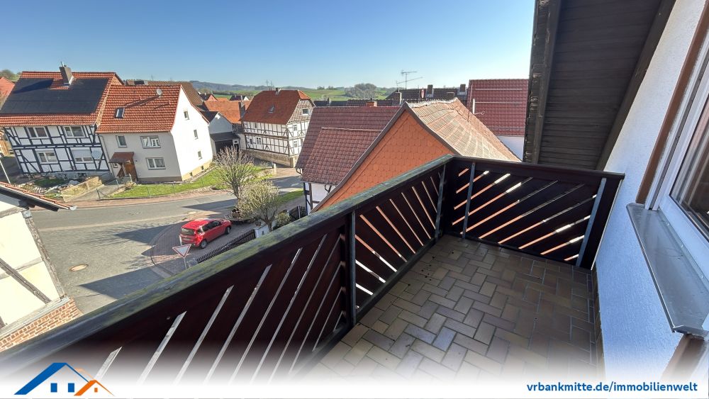 Charmantes Wohnhaus mit großzügigem Grundstück und vielseitiger Scheune