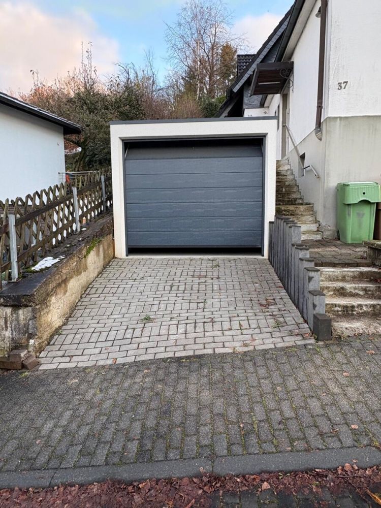 Garage von 2022
