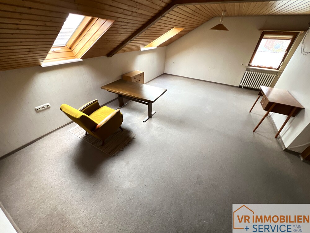 Wohn- und Essbereich DG