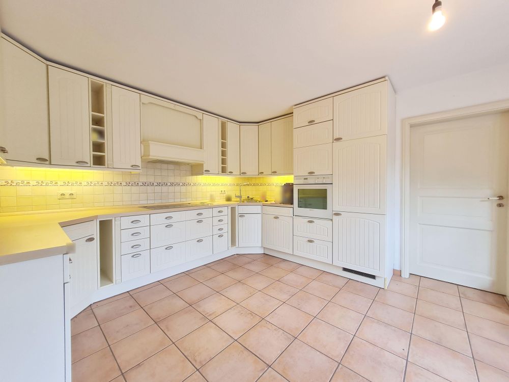 Großzügiges EFH samt liebevoll angelegtem, gepflegten Grundstück in Behrendorf