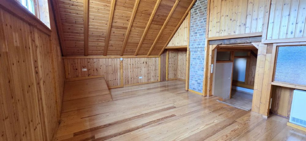 Altes erhalten - Altes neu gestalten!! Ihr neues Projekt mit Platz und rustikalem Charme... Ehem. Gasthaus...