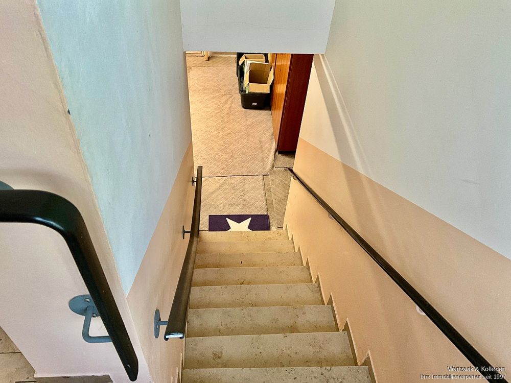 Familiendomizil: Bungalow mit Souterrainflächen