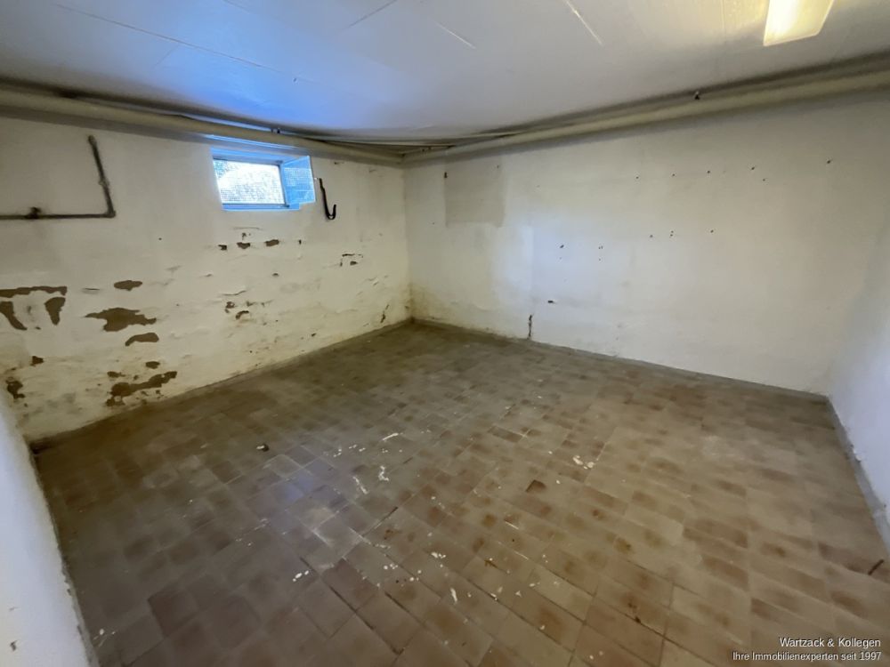 Familienschatz!
Ein- bis Zweifamilienhaus 
in Postbauer-Heng (Kemnath)