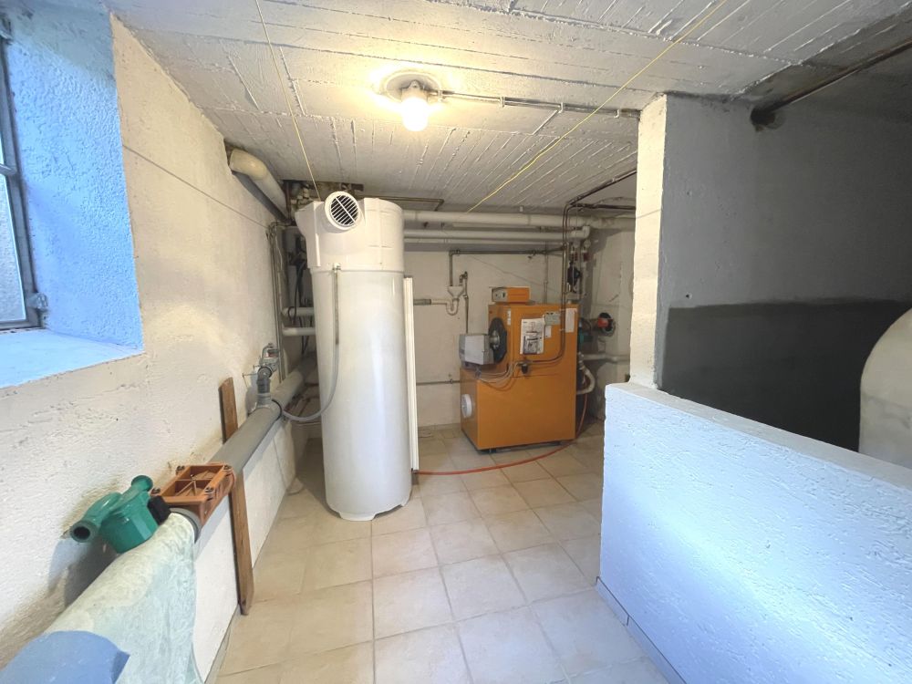 BUNGALOW-FERTIGHAUS AUF ÜBER 1.000 m²