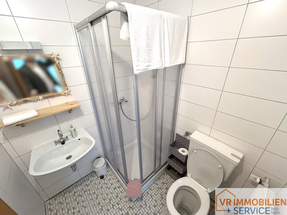 Urlaub für Gäste und ein Zuhause für Sie! - Wohnhaus mit Pension in idyllischer Lage von 97647 Hausen!