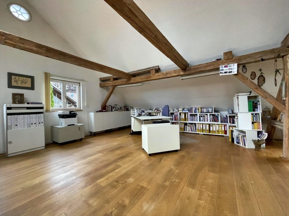 Seltene Gelegenheit - stilvoll saniertes Bauernhaus mitten im Ostallgäu