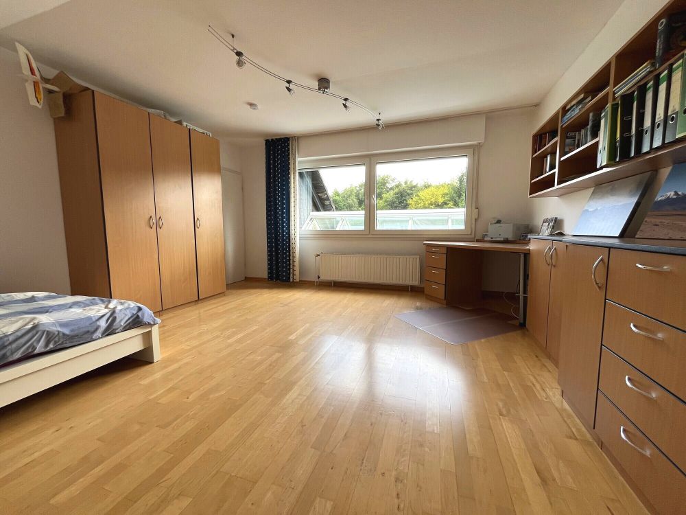 Heimkommen & Wohlfühlen in beliebter Lage von Burgsteinfurt!
Großes Einfamilienhaus mit tollen Extras