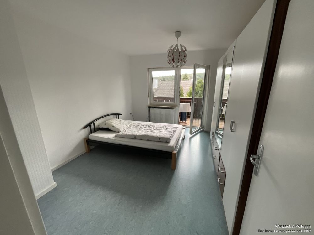 Schlafzimmer OG links