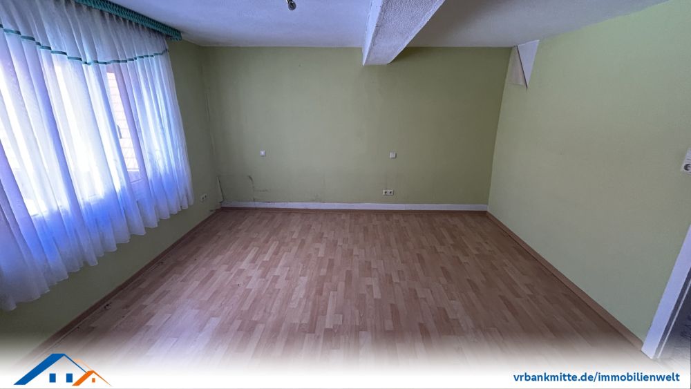 Wohn-Duo: Zwei Häuser mit Zusatzgrundstücken in Weißenborn