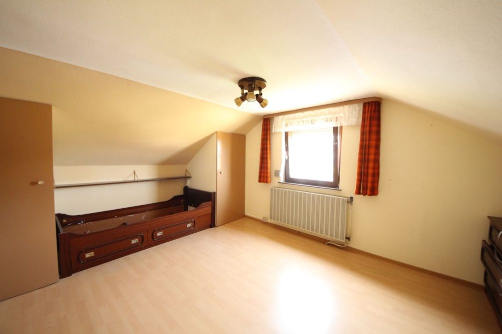 Zimmer Dachgeschoss (nicht in Wohnfläche enthalten)