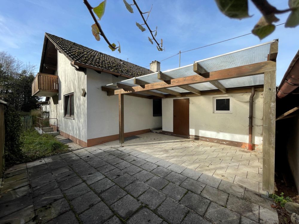 große Süd-Ost-Terrasse