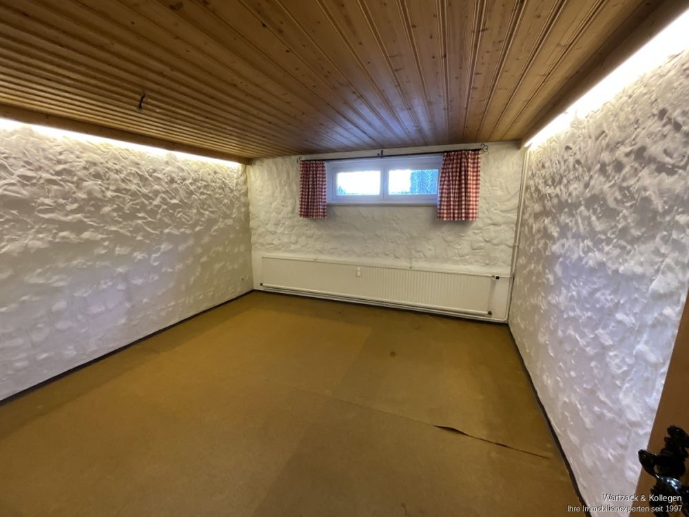 Gepflegtes 3-Familienhaus in bester Lage von Schwabach  zur Eigennutzung oder Kapitalanlage