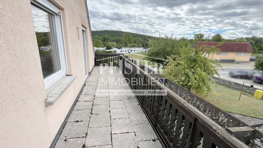 Großzügiges Zweifamilienhaus in idyllischer Lage am Ebinger See