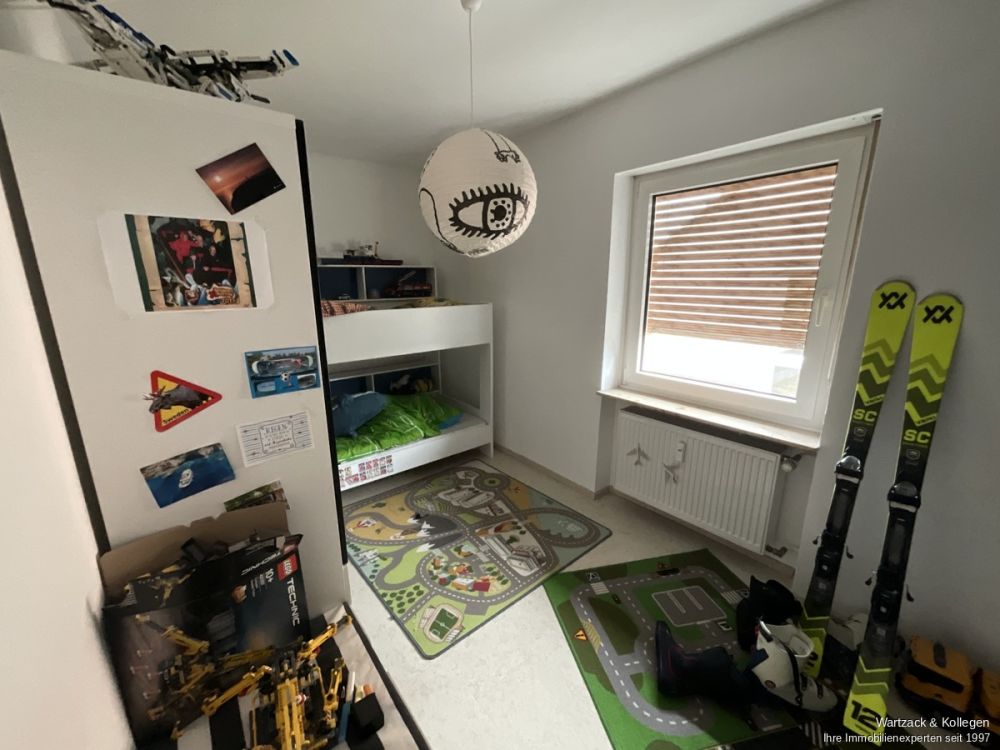 Kinderzimmer OG links