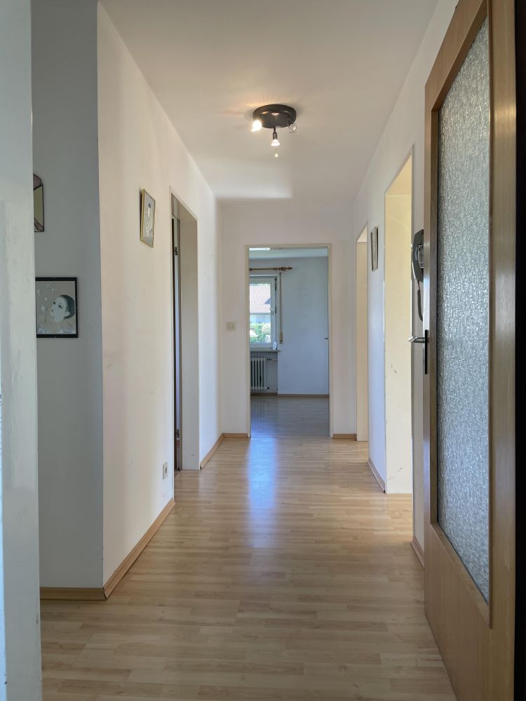 FLEXIBLES 2-FAMILIENHAUS IN ORTSRANDLAGE