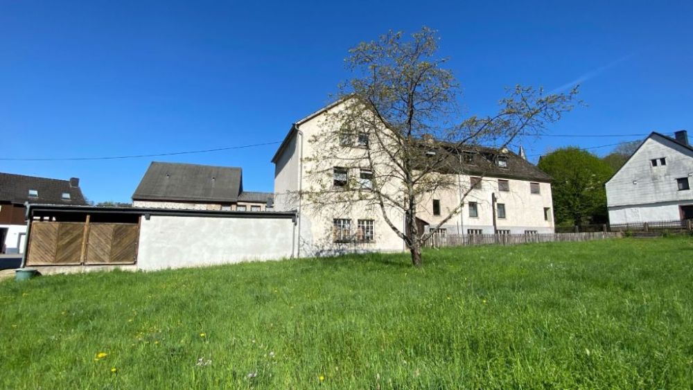 Wohn- und Geschäftshaus sucht einen neuen Investor zur Selbstnutzung und/oder Vermietung