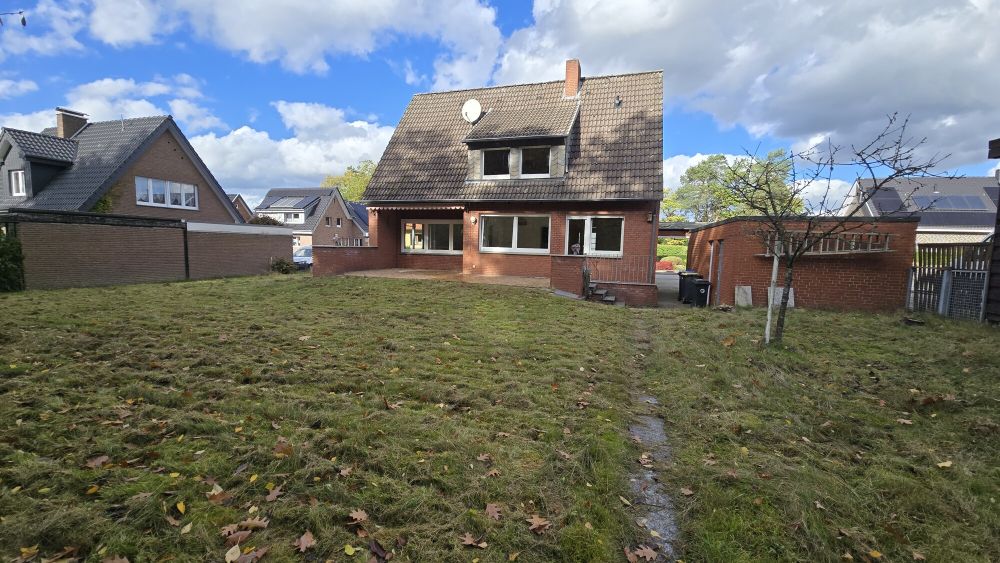 Familienfreundliches Zuhause mit Potenzial in ruhiger Wohnsiedlung!