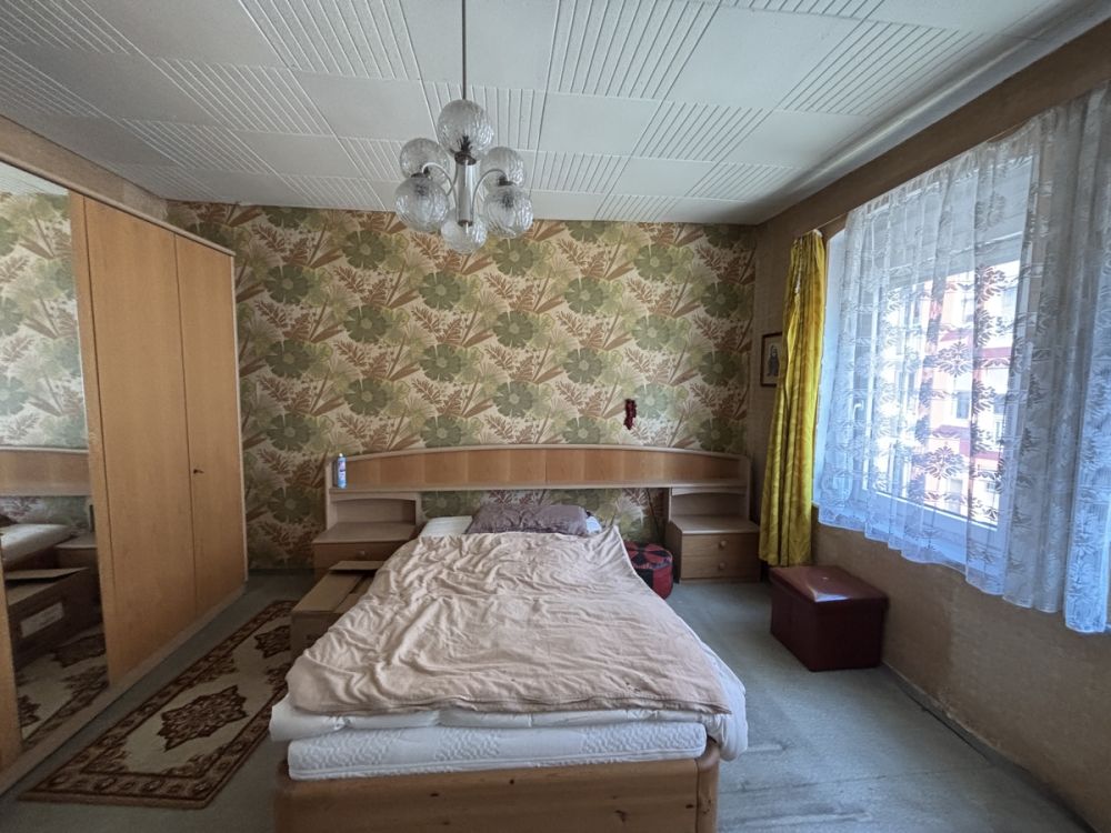 Attraktives Grundstück mit Potenzial – Sanierungsbedürftiges Haus in begehrter Lage