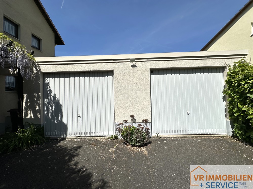 Ihr Eigenheim im Grünen- Wohnhaus mit Doppelgarage und Garten in 97616 Bad Neustadt/S.