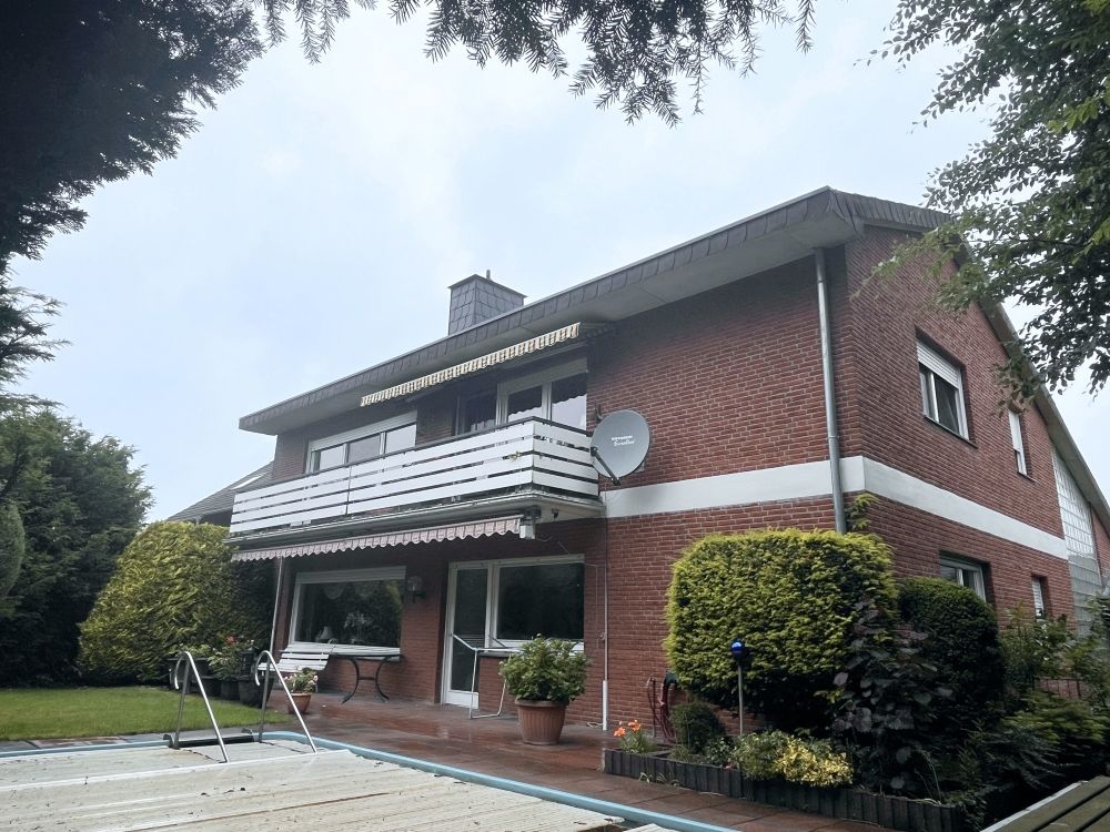 *Raumwunder*
Einfamilienhaus mit großer Einliegerwohnung, Vollkeller und Gartenpool in Rheine-Dutum (3)