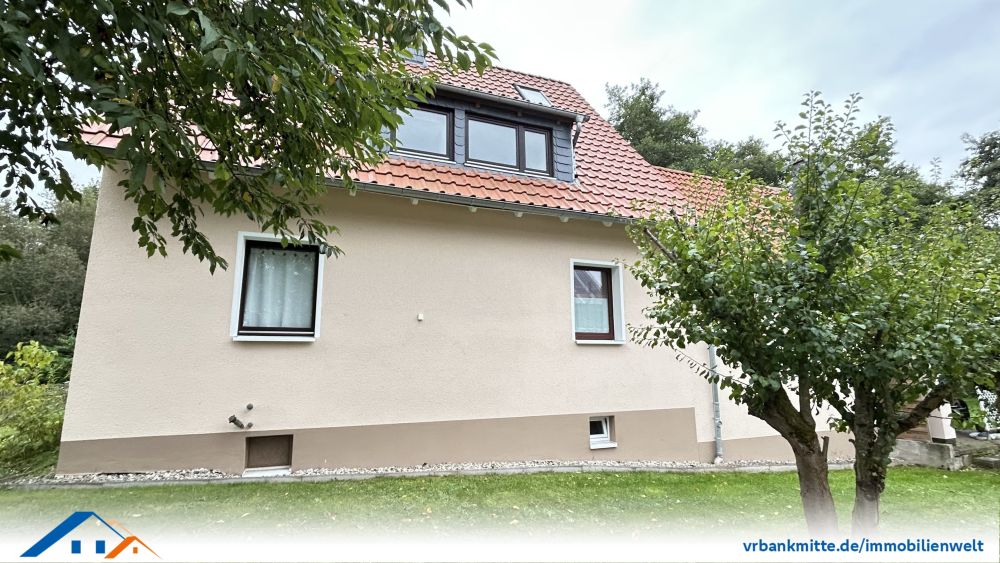 Hochwertig ausgestattetes Einfamilienhaus im Grünen sucht neuen Besitzer!